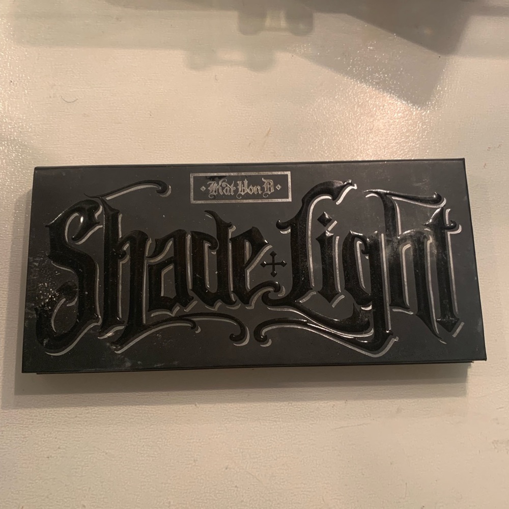 Kat Von D Shade+Light Contour Palette